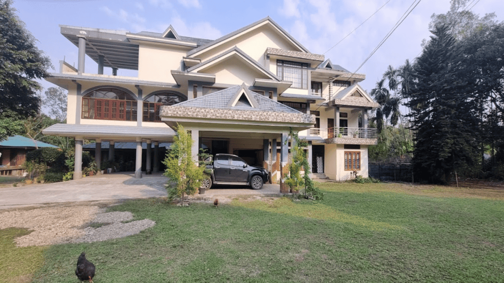Homestay Mama loong’s abode